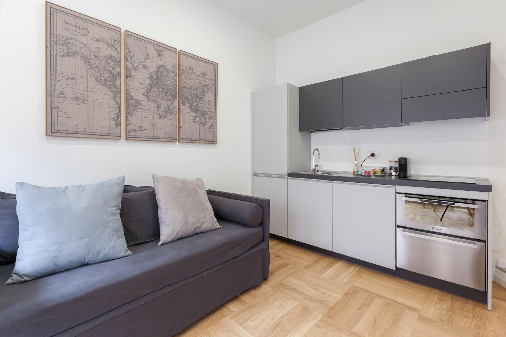 Milano Apartments S Agostino - Porta Genova Екстер'єр фото