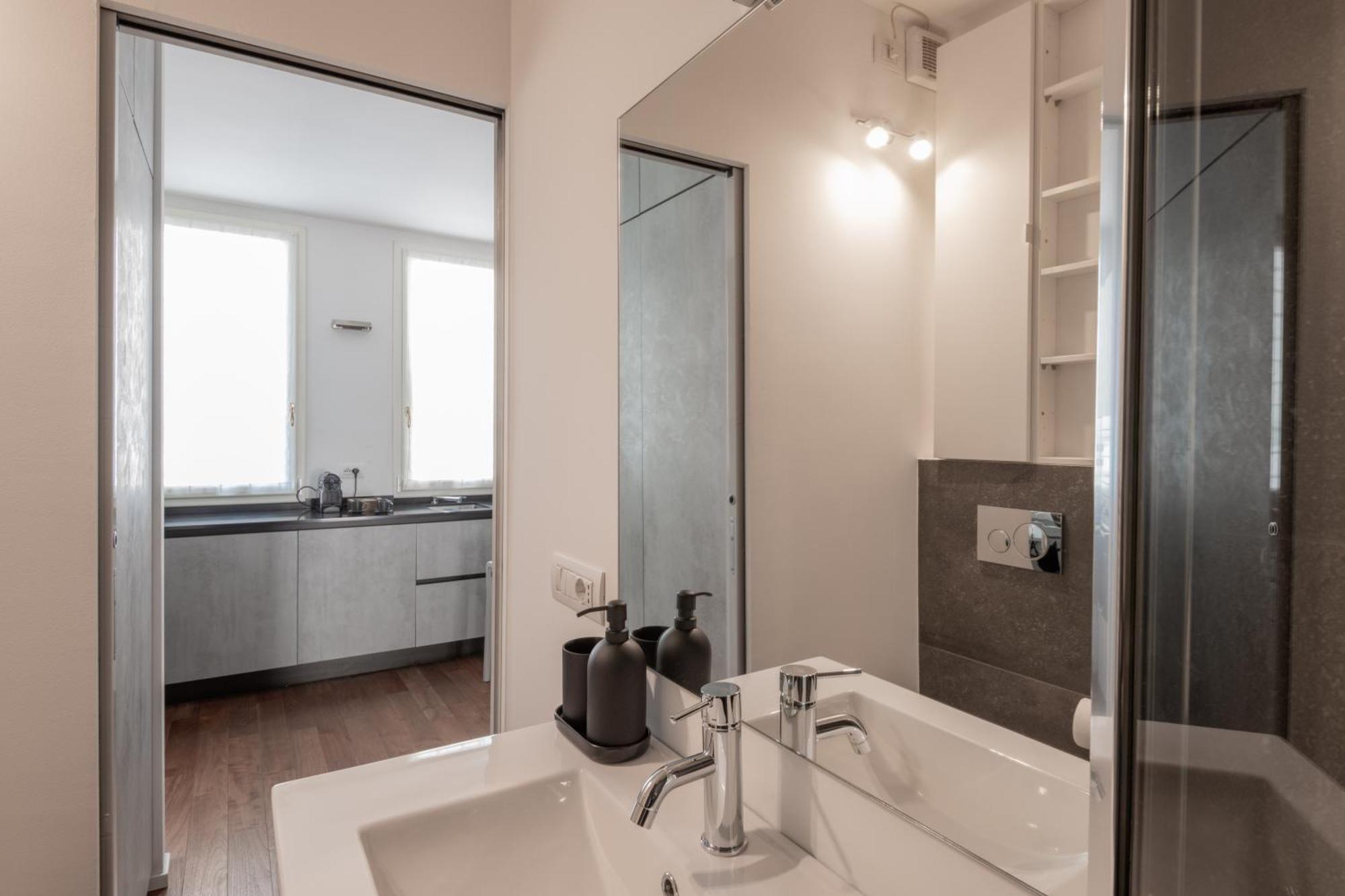 Milano Apartments S Agostino - Porta Genova Екстер'єр фото